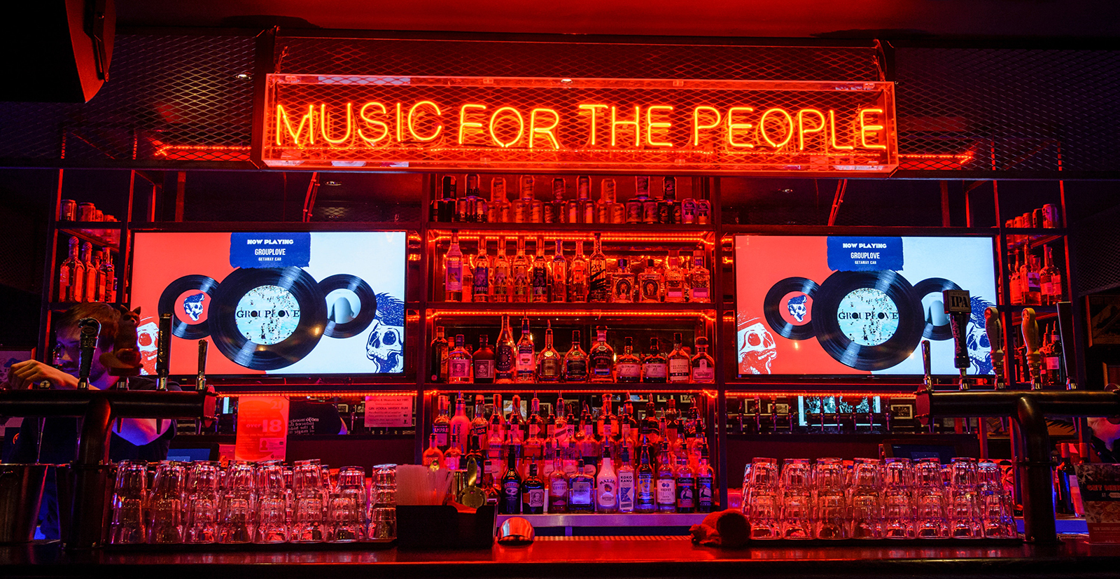 Bar